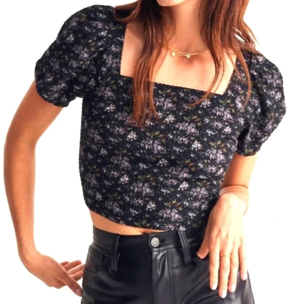 Hopewell Puff-Sleeve Crop Top in Blurred Ikat
